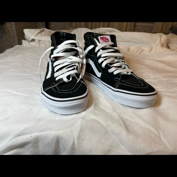 Vans | Shoes | Brand New Vans Never Worn Size 9 In Women  display picture 3